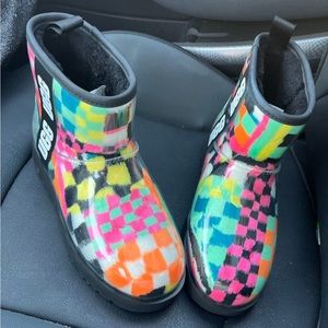 Multi color Uggs size 7